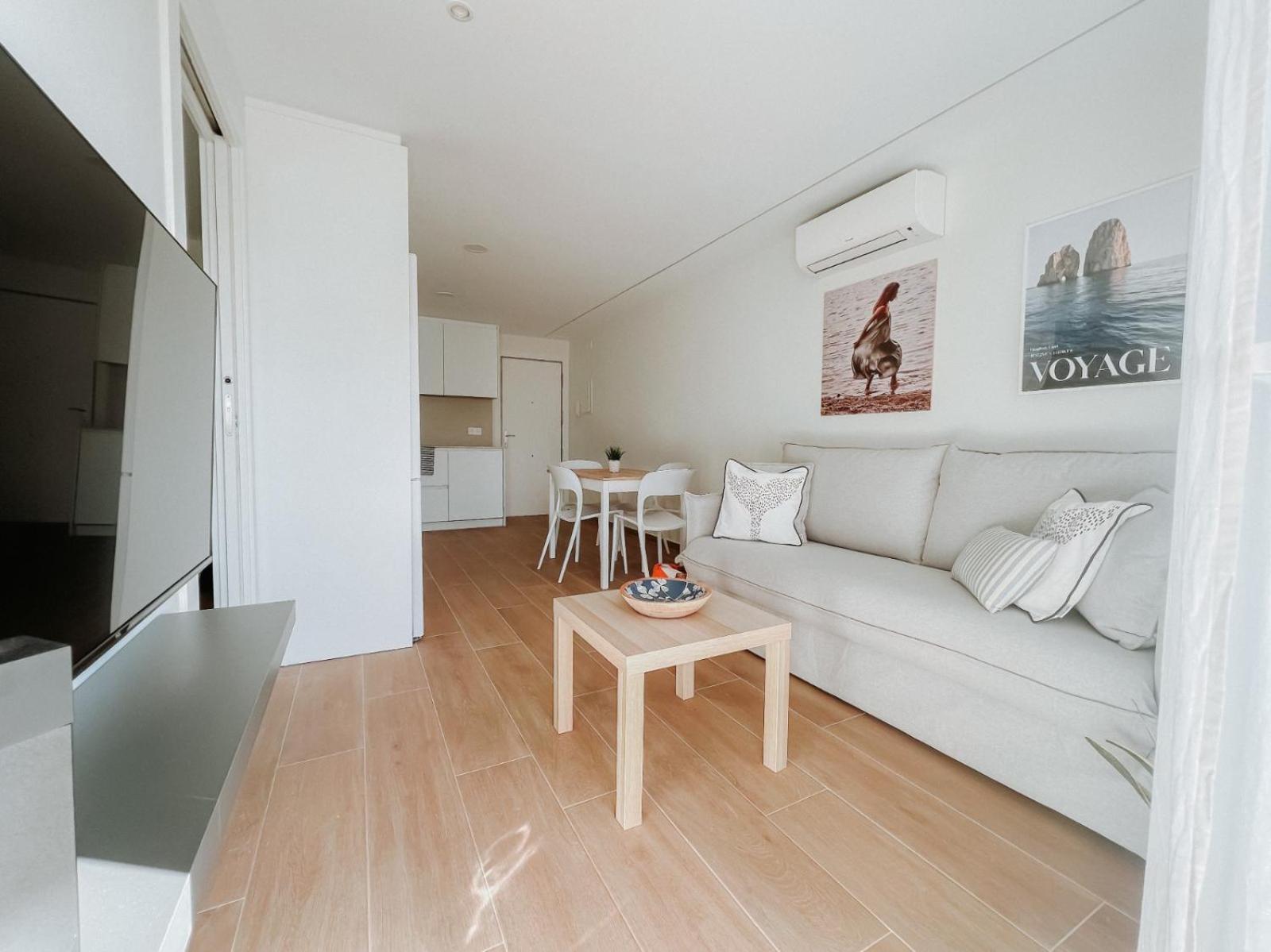 Femina Blue Apartment Cambrils Ngoại thất bức ảnh