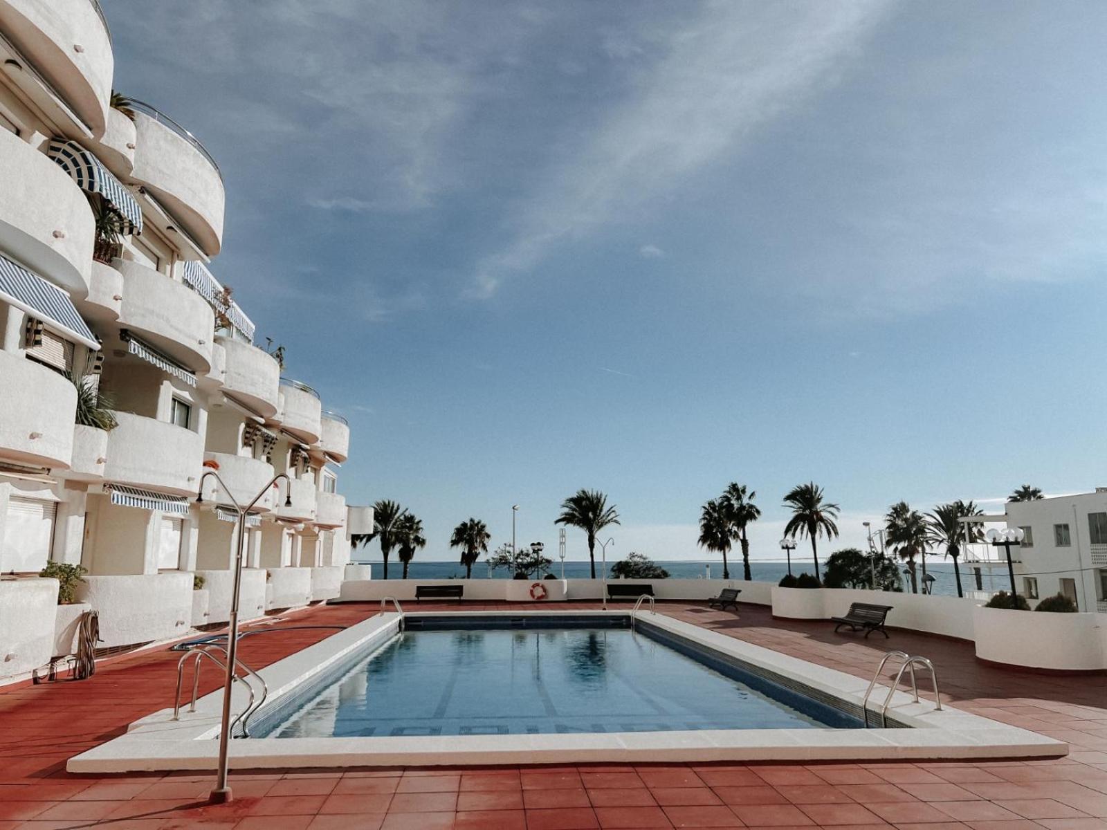 Femina Blue Apartment Cambrils Ngoại thất bức ảnh